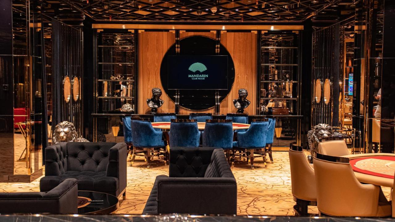 Mandarin Club House Hotel Batumi Eksteriør billede